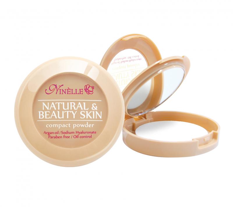 Пудра компактная Natural & Beauty Skin тон 34 Натуральный Пудра компактная Natural & Beauty Skin тон 34 НатуральныйПудра<br>Невероятная стойкость в течение 8 часов! Устойчивая компактная пудра Natural&Beauty Skin обладает нежной, шелковистой текстурой и ложится на лицо, словно вторая кожа. Пудра идеально выравнивает тон и текстуру кожи, скрывает недостатки, абсорбирует излишки жира. Теперь Вы можете быть уверены: Ваш макияж останется безупречным при любых испытаниях!<br>Цвет: Натуральный;