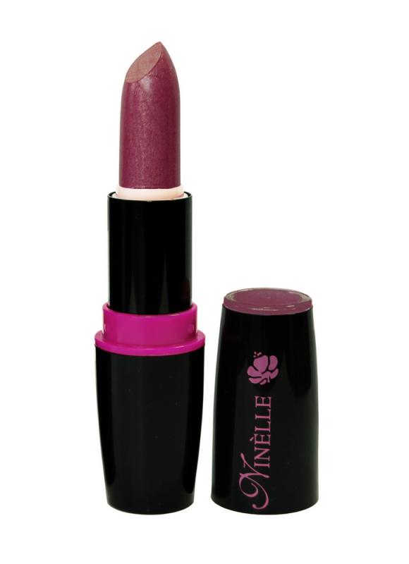 Помада для губ Silky Lips тон 362 Сливовый Помада для губ Silky Lips тон 362 СливовыйПомада для губ<br>С помадой Silky Lips марки Ninelle вами овладеет жажда безграничной легкости, перед которой невозможно устоять. Эта помада легко ложится на губы, придавая им свежесть и очарование. Мягкая, тающая на губах как бальзам Silky Lips – это первая помада с текстурой, которая становится еще нежнее при контакте с губами и привносит в макияж утонченные эффекты легкого жемчужного блеска или сочной глянцевой феерии. 8 глянцевых и 8 жемчужных оттенков содержат насыщенный цветовой пигмент, который не даст потускнеть цвету губ в течение долгого времени. Секрет мягкости гаммы и тонкости текстуры Silky Lips – это результат новейших разработок в области текстуры губной помады, а именно в шелковых протеинах, которые дарят коже мгновенное увлажнение, и ни с чем несравнимую легкую, тающую, шелковистую текстуру. Cтильная, модная упаковка с индикатором натурального оттенка помады на колпачке, не даст ошибиться при выборе цвета<br>Цвет: Сливовый;