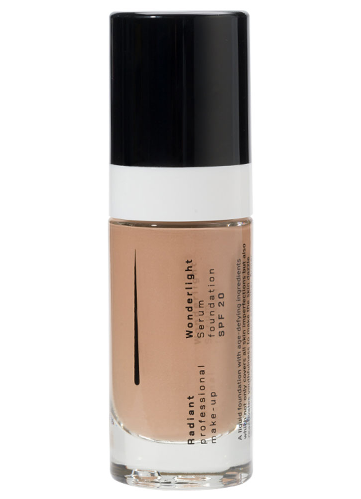 Сыворотка-крем тональный RADIANT PROFESSIONAL MAKE-UP Wonderlight 04 Медовый беж