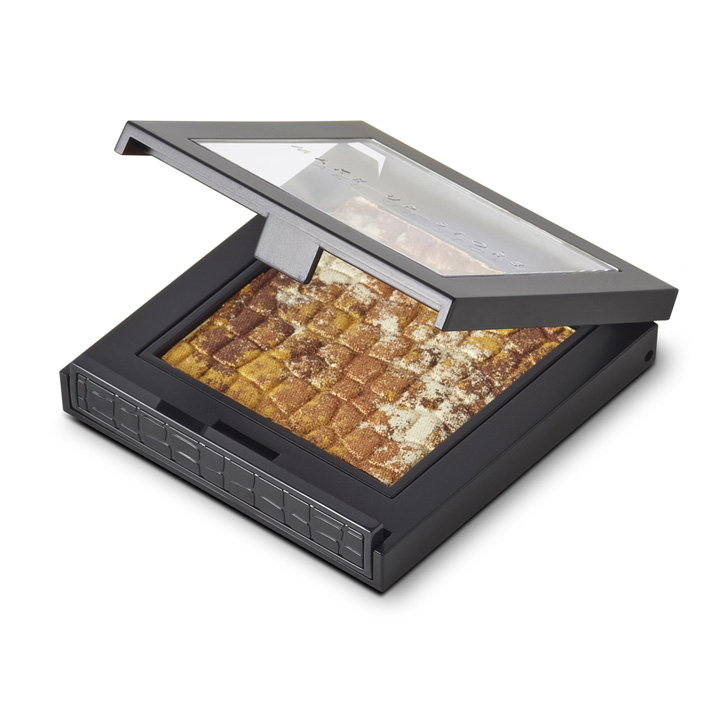 

Тени для век мраморные Amber MAKE UP STORE, Marble Eyeshadow