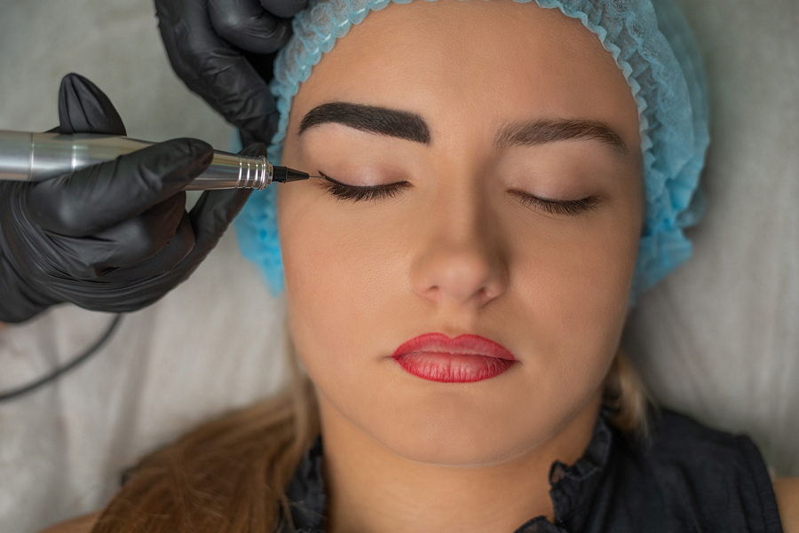 Как сделать макияж глаз при татуаже бровей