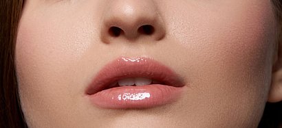 Какая форма бровей актуальна в 2025 году?